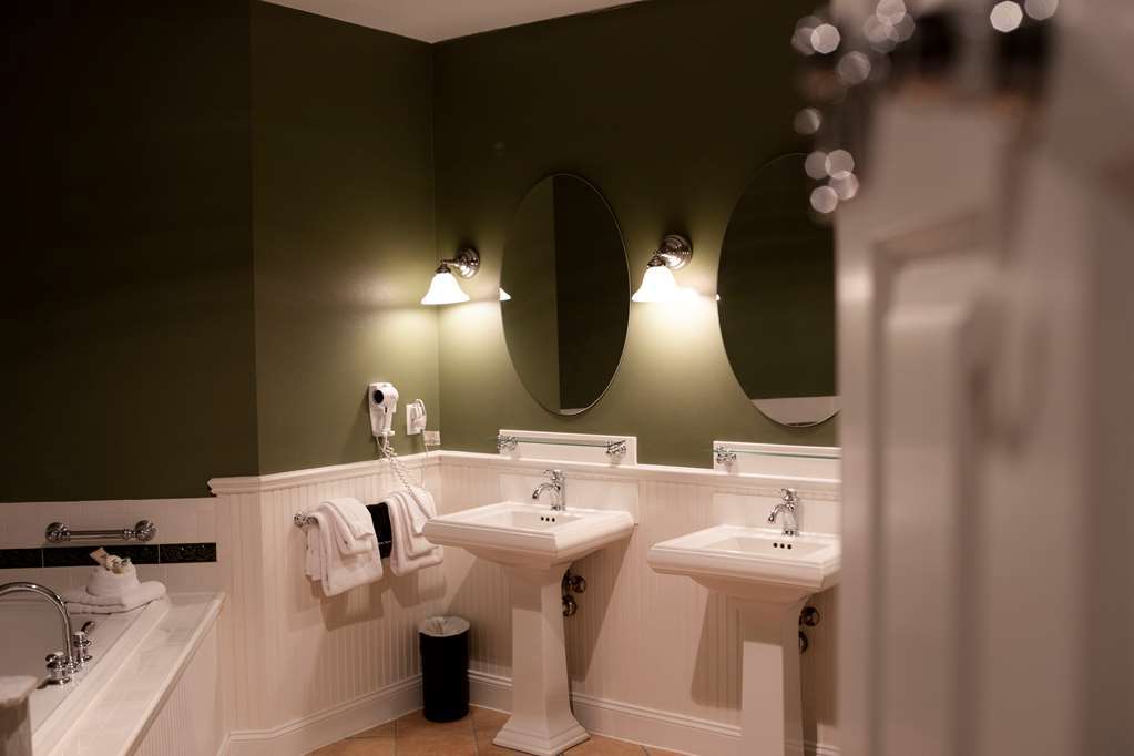 Longfellows Hotel & Restaurant Saratoga Springs Ruang foto